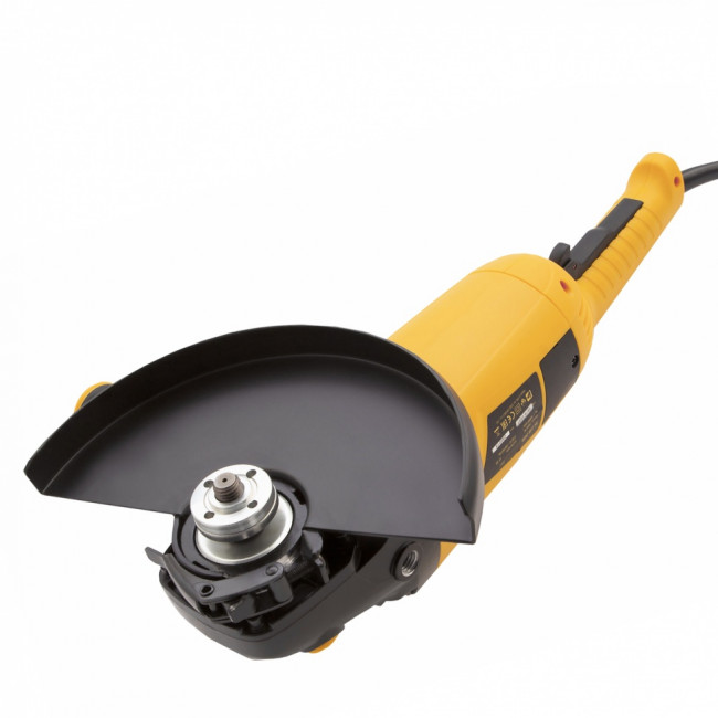 Машина шлифовальная угловая AG230-2600 Denzel