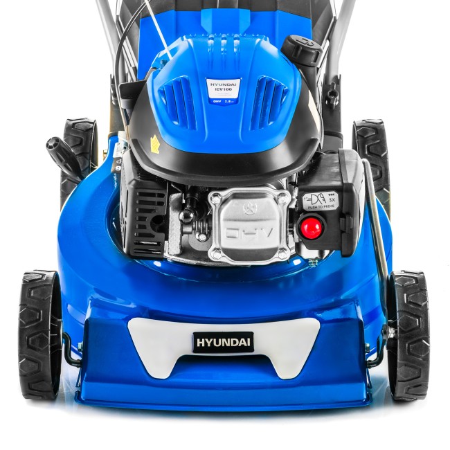 Бензиновая газонокосилка Hyundai L 4220 Бензиновая газонокосилка Hyundai L 4220