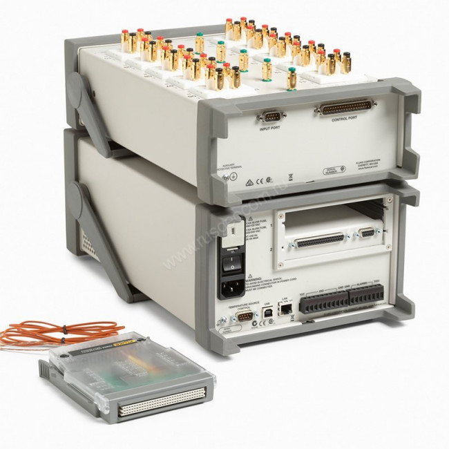 Прецизионный калибратор температуры Fluke 1586A/2DS 240/C