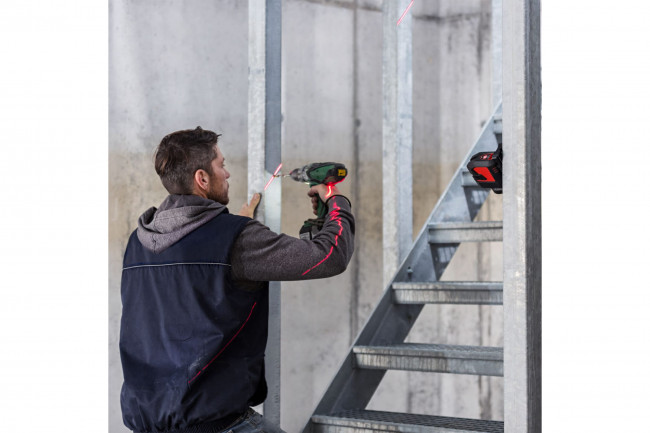 Лазерный нивелир Leica Lino L2-1 Лазерный нивелир Leica Lino L2-1